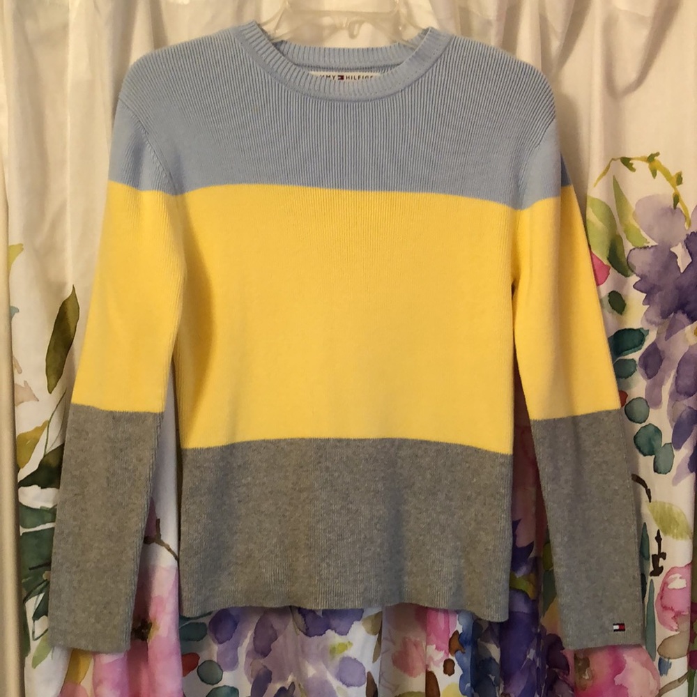 NWOT TOMMY HILFIGER MEDIUM 100% COTTON CREW NECK SWEATER